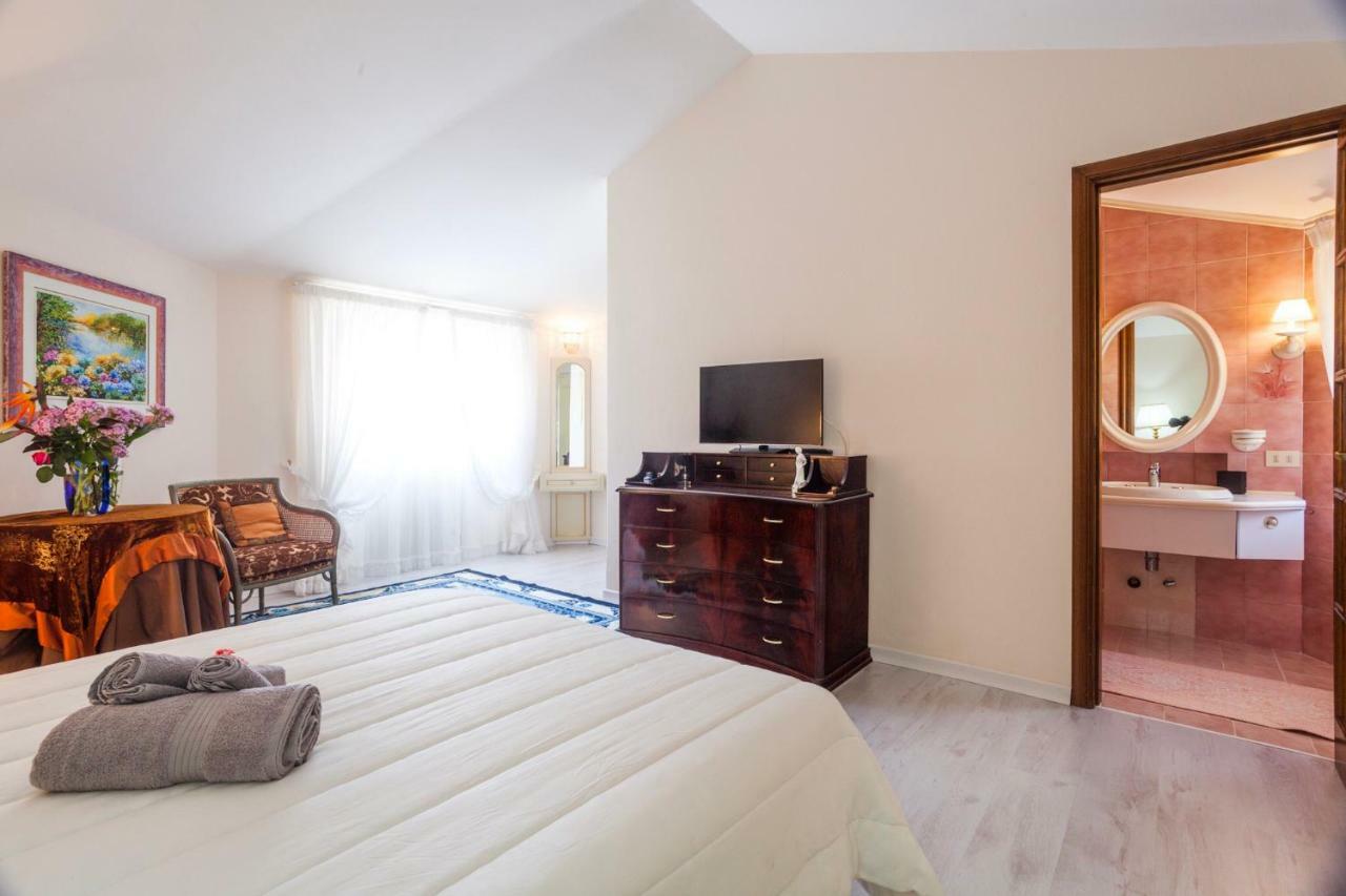 Tony Home Olbia Exterior photo