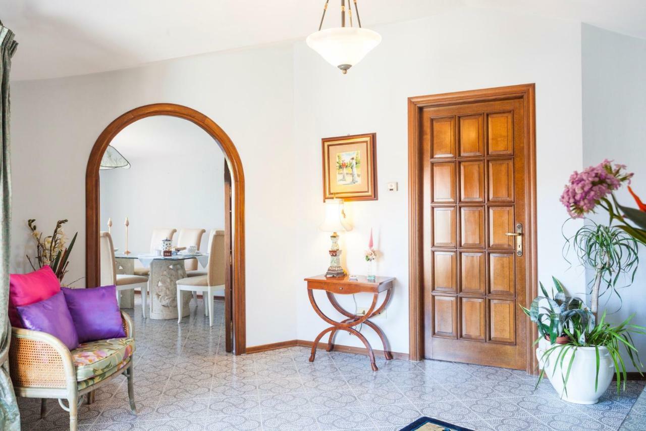 Tony Home Olbia Exterior photo